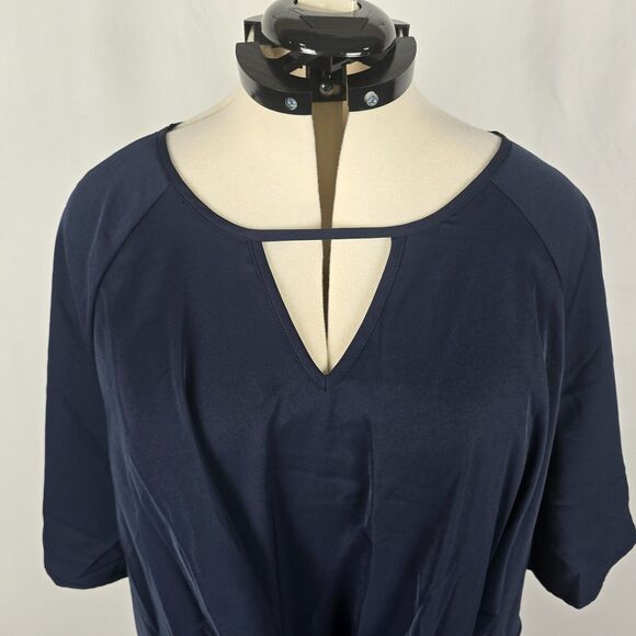 BloomChic Navy Blue Blouse - Picture 2 of 13